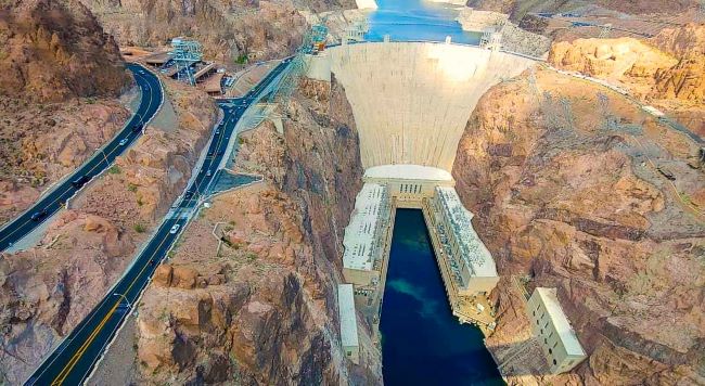 View from the overlook of Hoover Dam