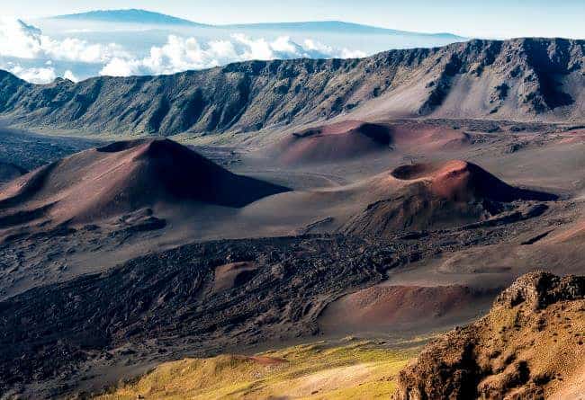 Puu Ulaula Crater