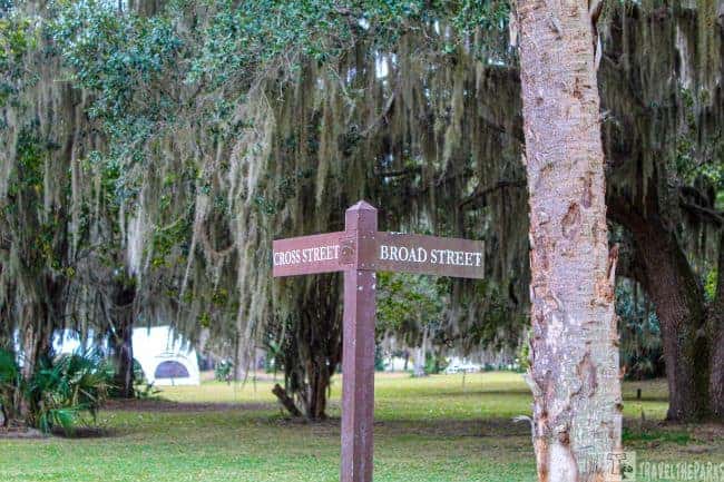 The street signs of Fort Frederica divides sections north & south